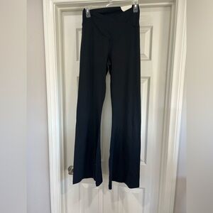 NWT Aerie Offline flared leggings